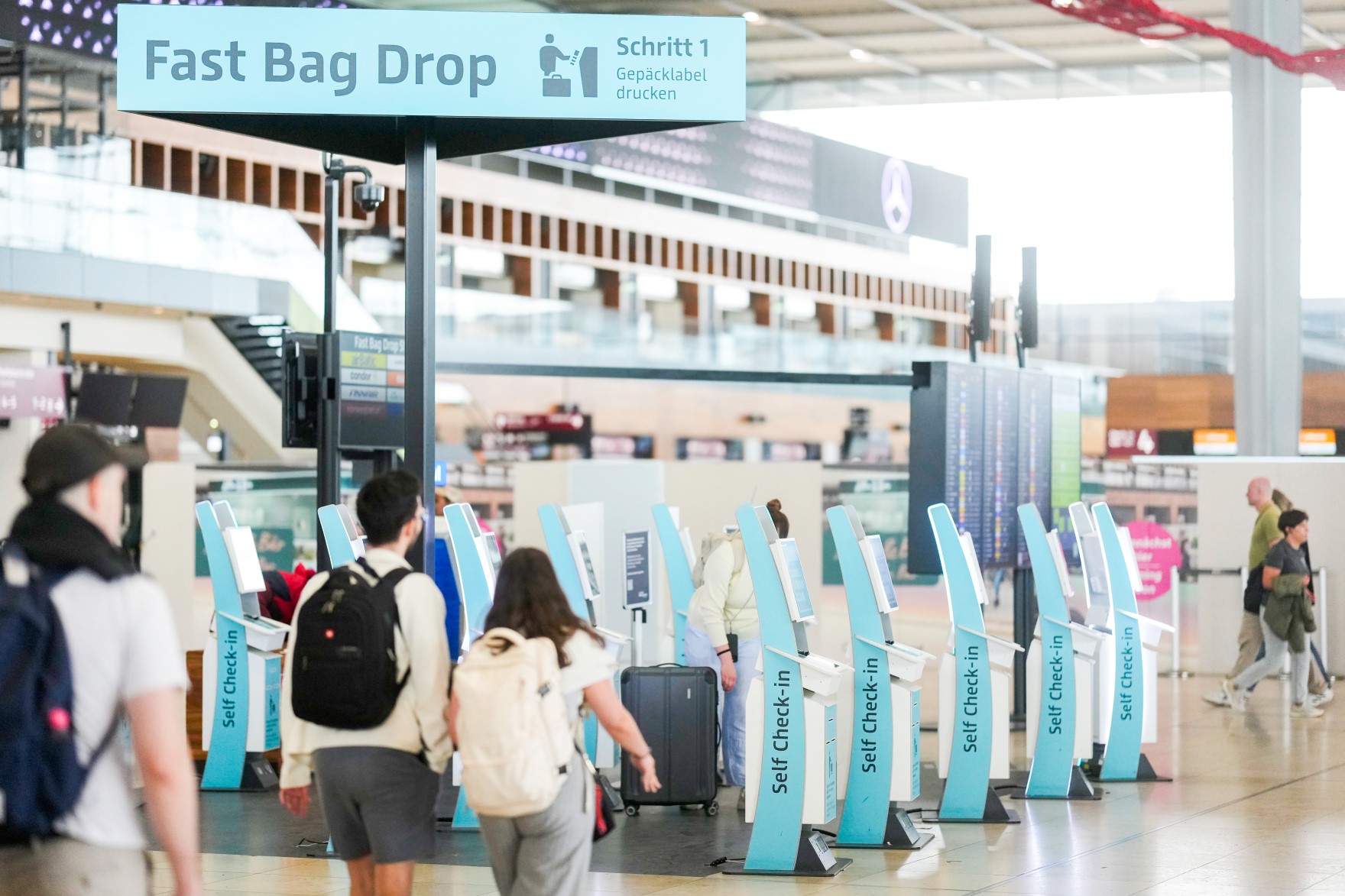 Fast Bag Drop Automaten im Terminal 1