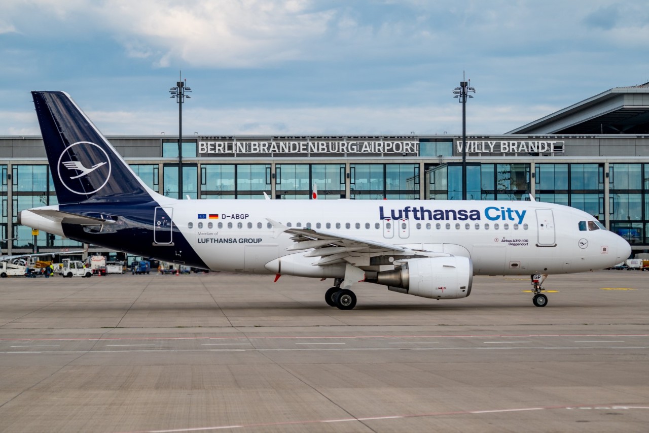 Lufthansa City aircraft at BER