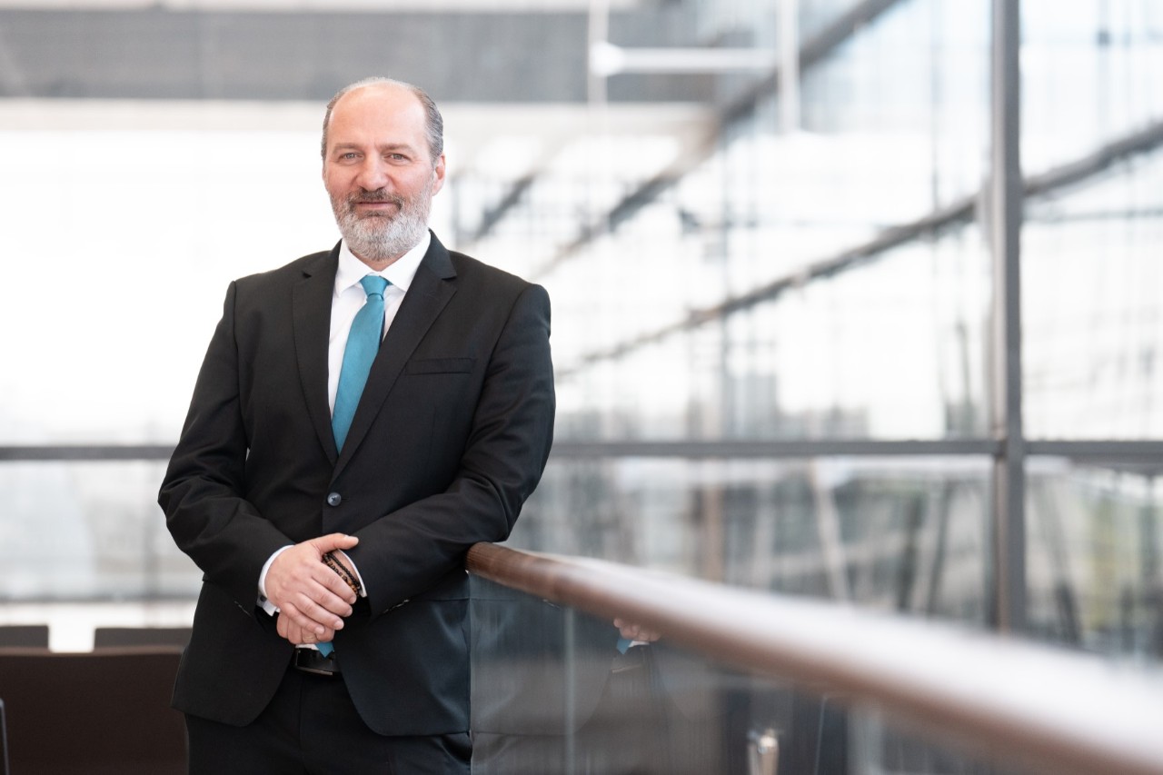 István Szabó, Chief Operations Officer