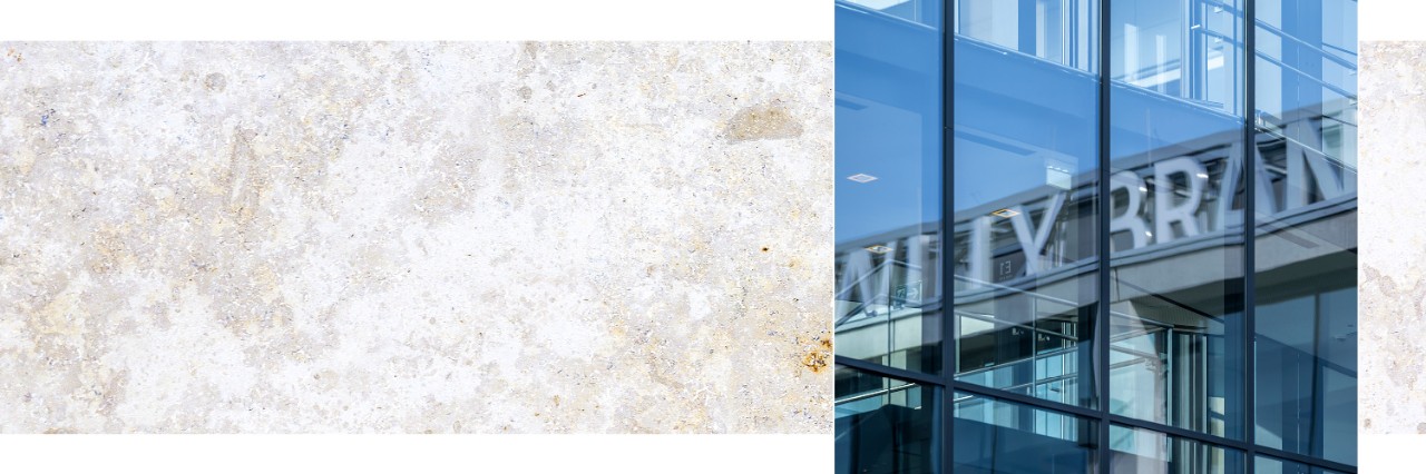 Reflection of the words ‘Willy Brandt’ on the glass façade