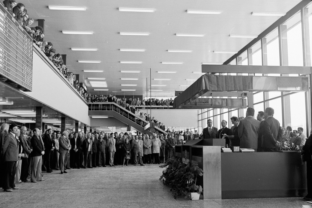 The new passenger terminal, today's Terminal 5, went into operation on 1 June 1976 as Berlin-Schönefeld Airport's international passenger terminal. Image source: Archive FBB
