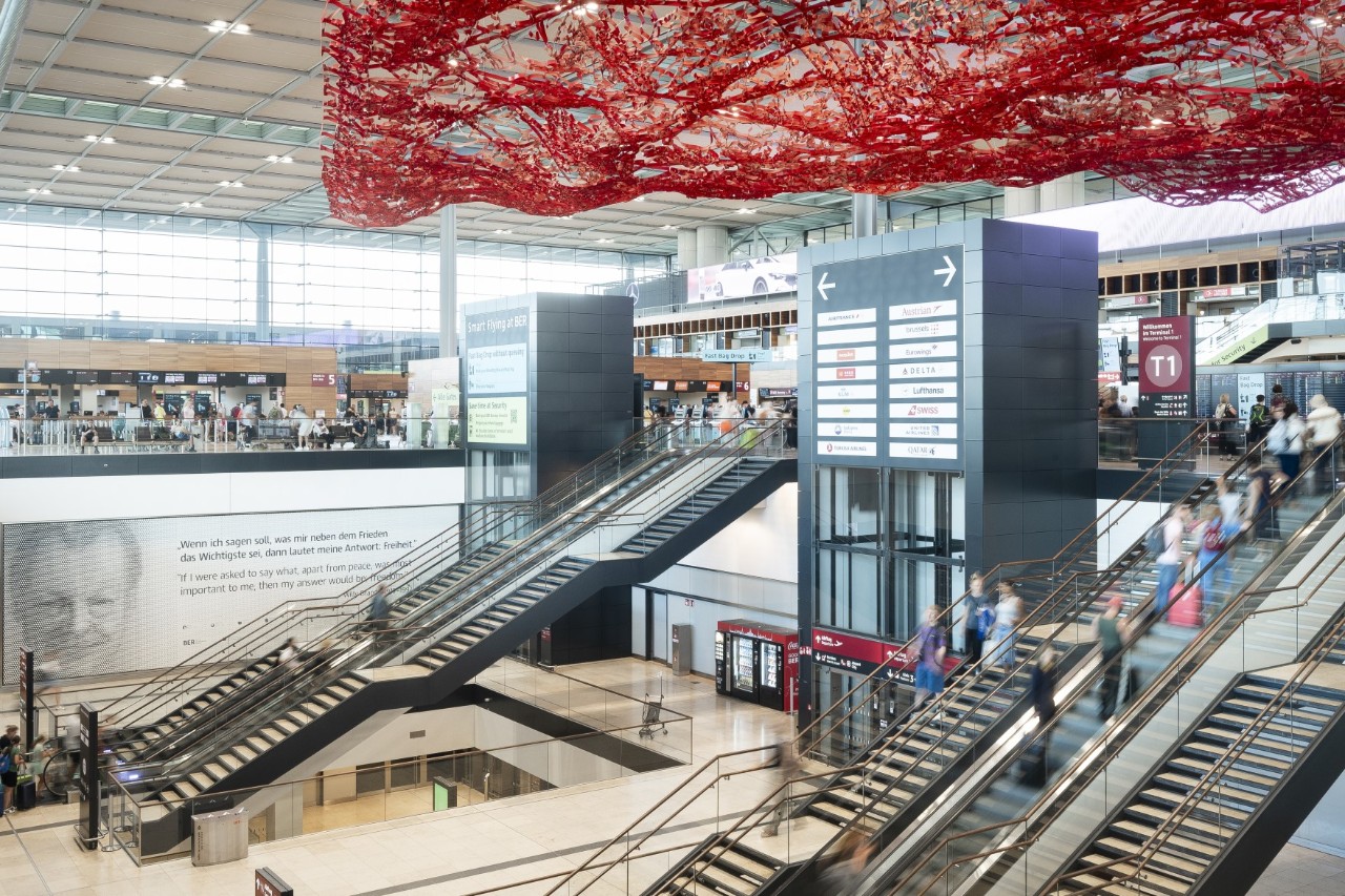 Main hall of Terminal 1