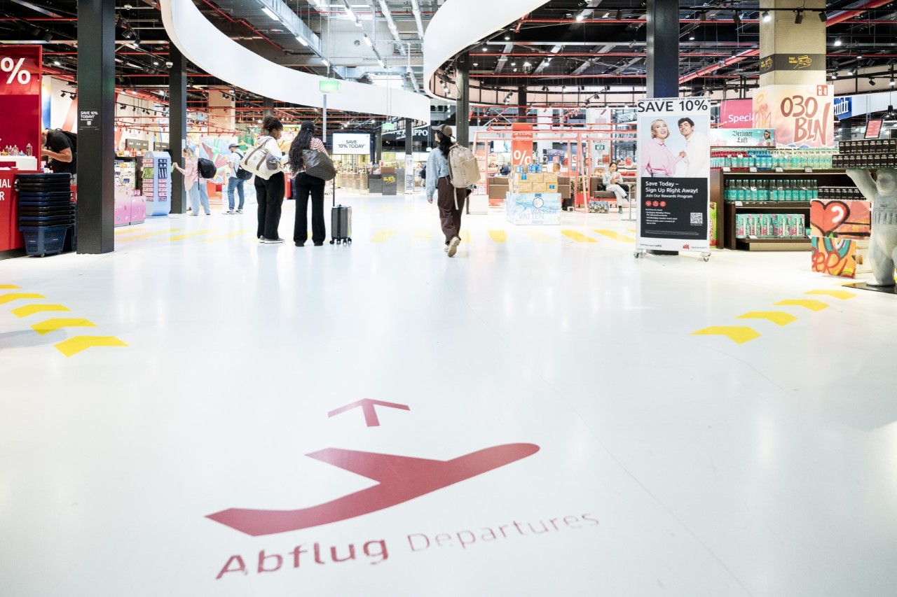 Marketplace in an airport