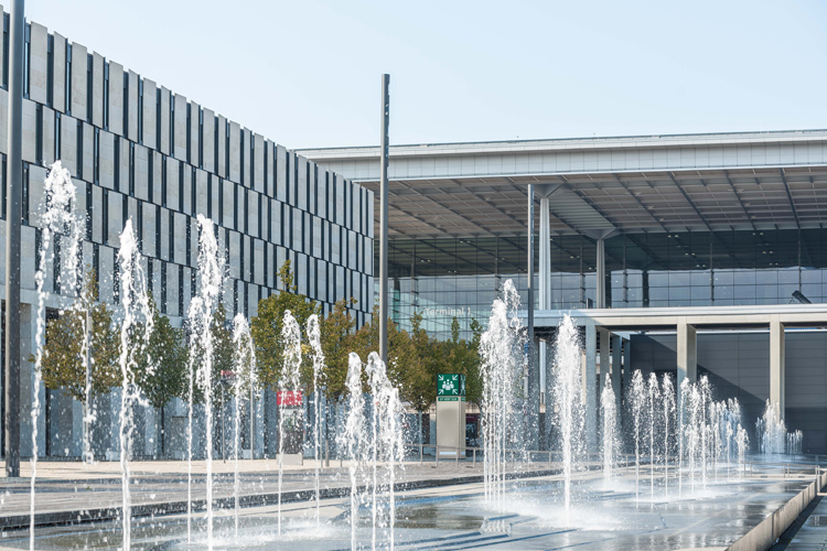 Water fountains in front of Terminal 1