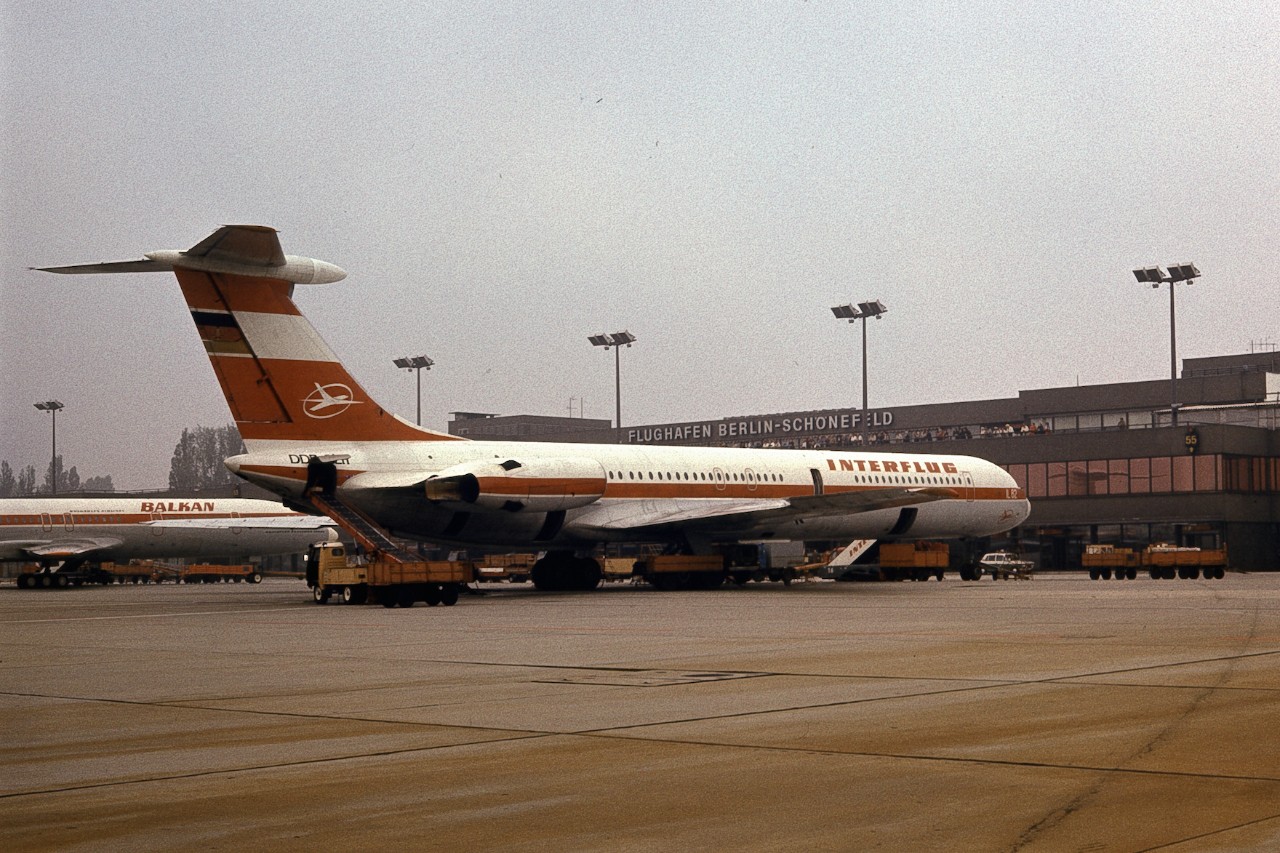 An old Interflug aircraft is parked on the apron in front of the former Schönefeld Airport.